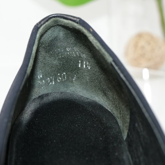 Munro Womens Julie Pump Size 11 NARROW Navy Satin Cap Toe Block Heel Slip On - Picture 8 of 12